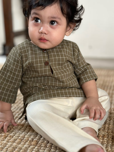 TENANG Unisex Baby’s Kurta in Olive