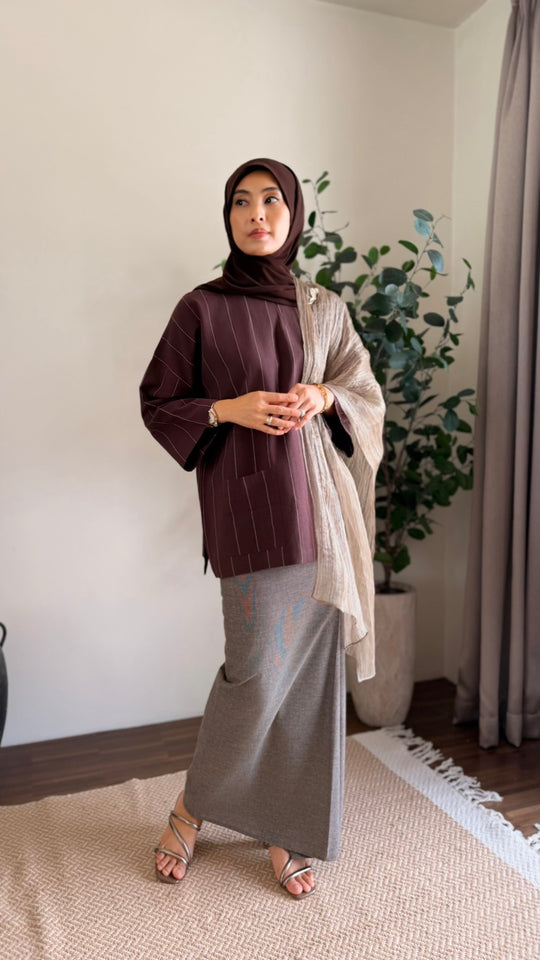 MAIMUNAH Kurung Kedah Set in Chocolate