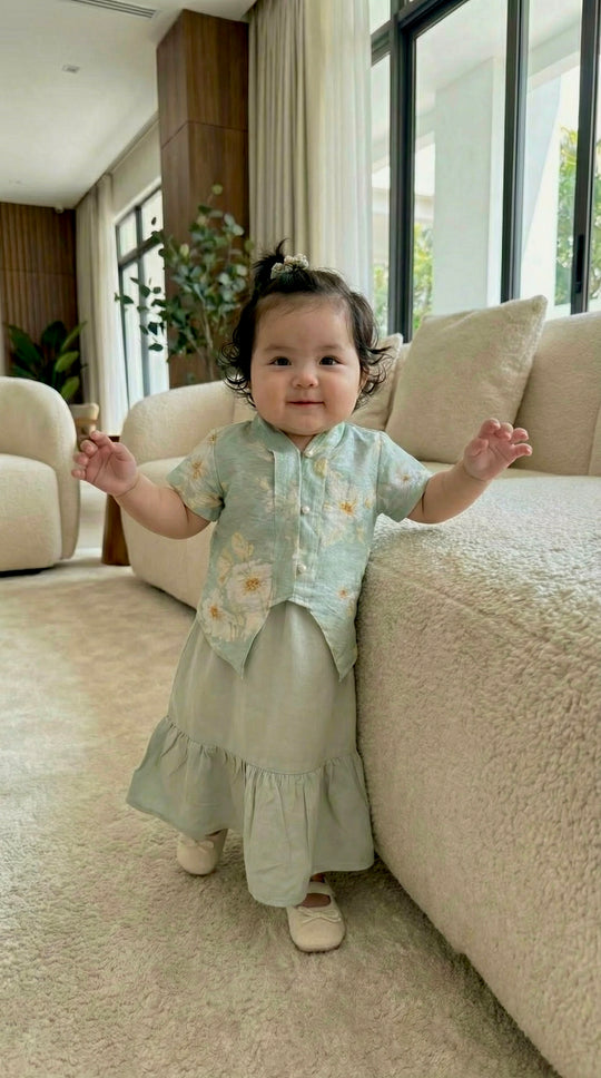 SERI Baby's Kebaya Set in Dreamy Green