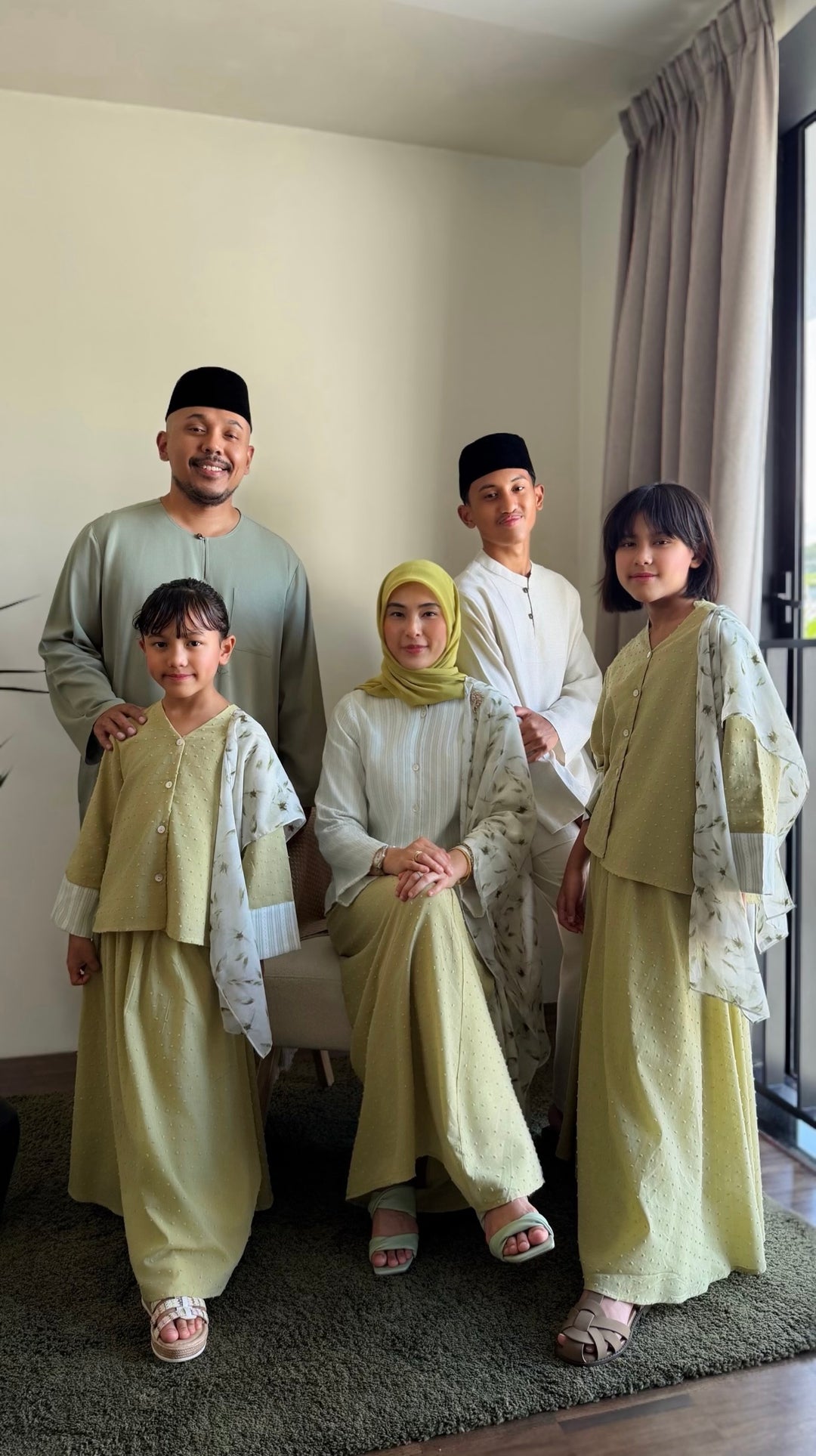 SAMIRA Mini Kurung Set in Dewlight Green