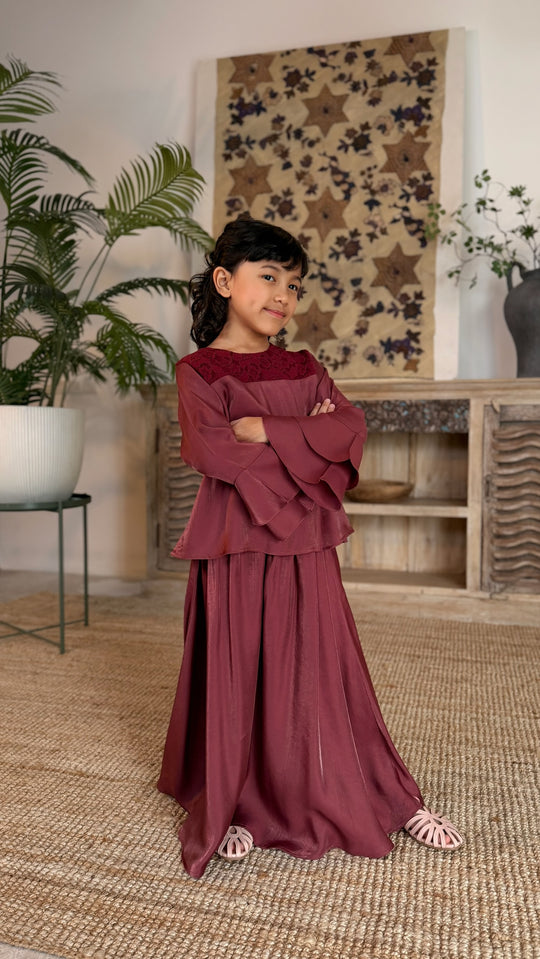 DIYA Modern Kurung Set in Rosewood