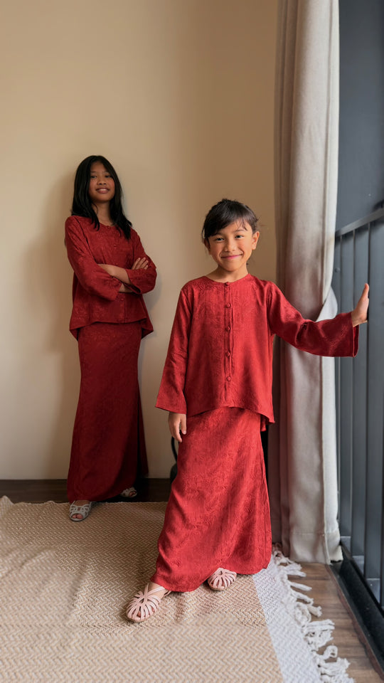 PUTRI Flare Modern Kurung Set in Saffron