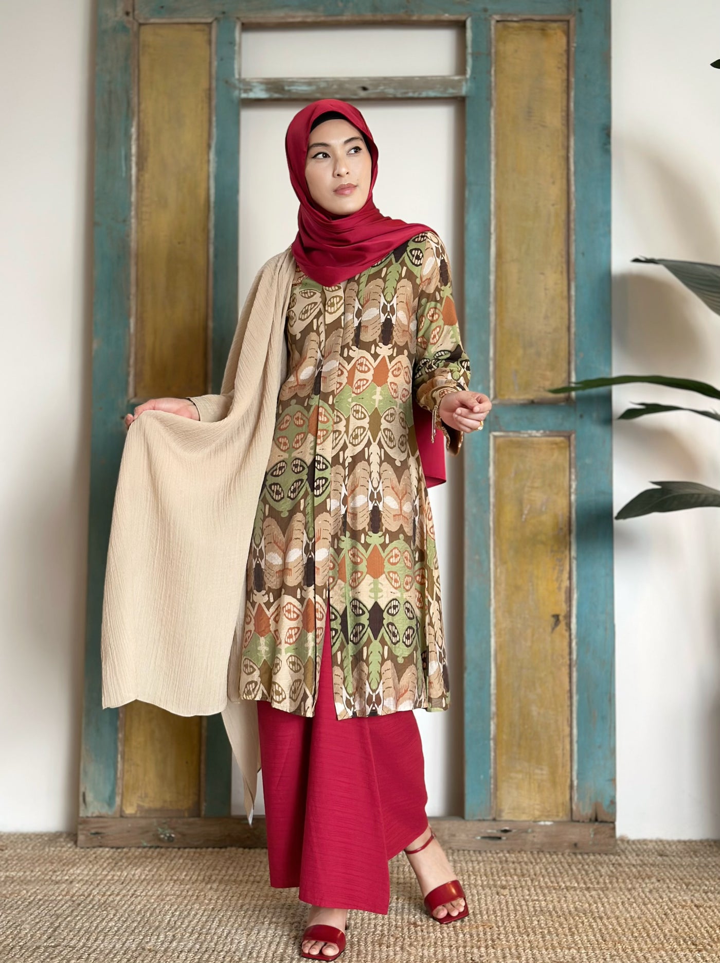 LAILA Long Kebaya Set in Joy
