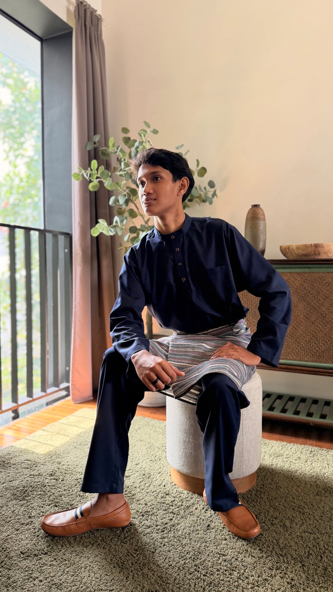 ARJUNA Baju Melayu Cekak Musang in Midnight Blue