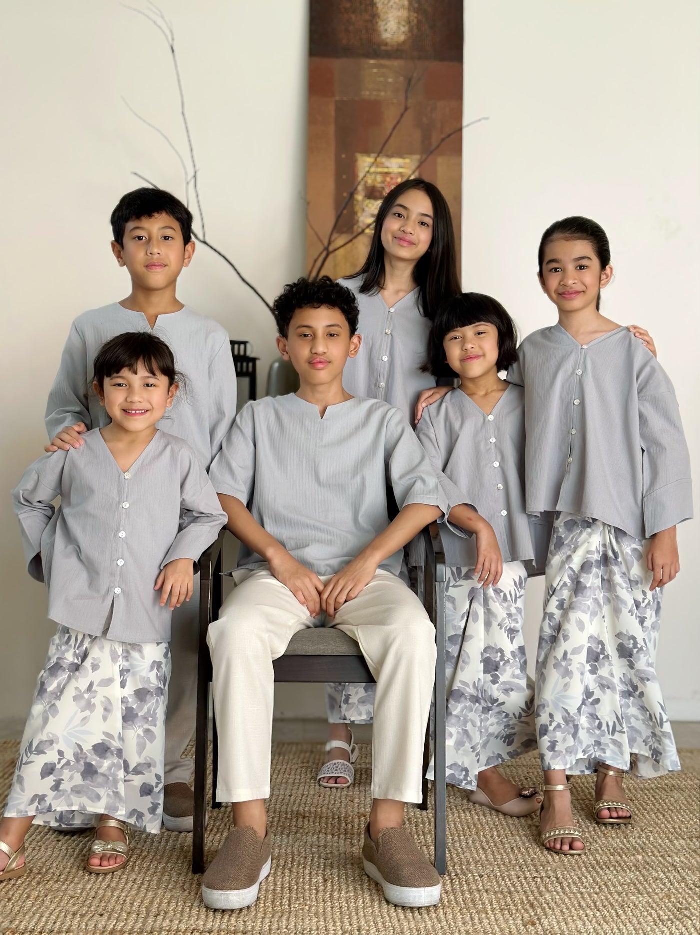 BAIDURI Mini Kebarung Set in Ash