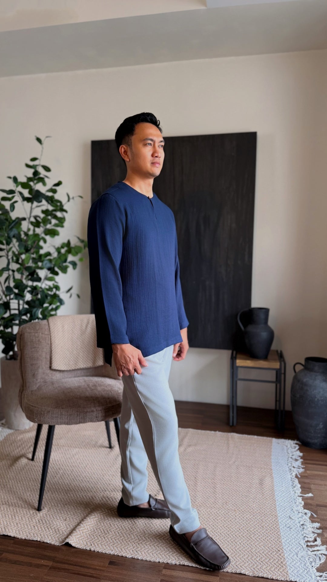 TUALANG Teluk Belanga Kurta in Midnight Blue