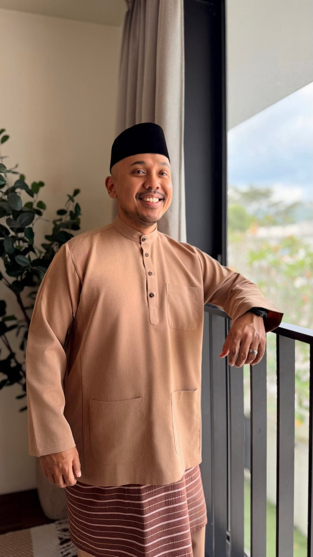 ARJUNA Baju Melayu Cekak Musang in Clay Brown