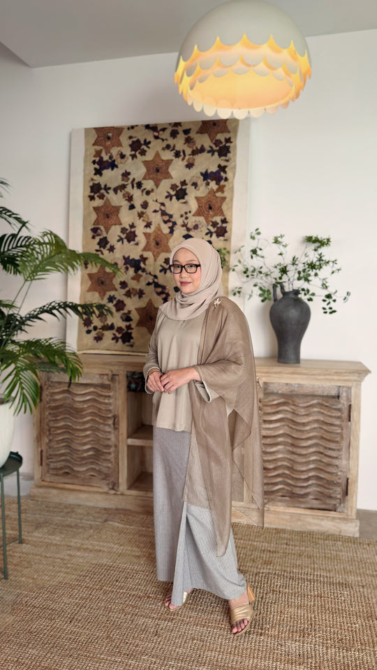 MULUS Kurung Kedah Set in Dune Biege