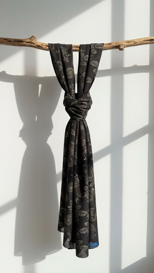 ALUN Selendang in Black Bloom