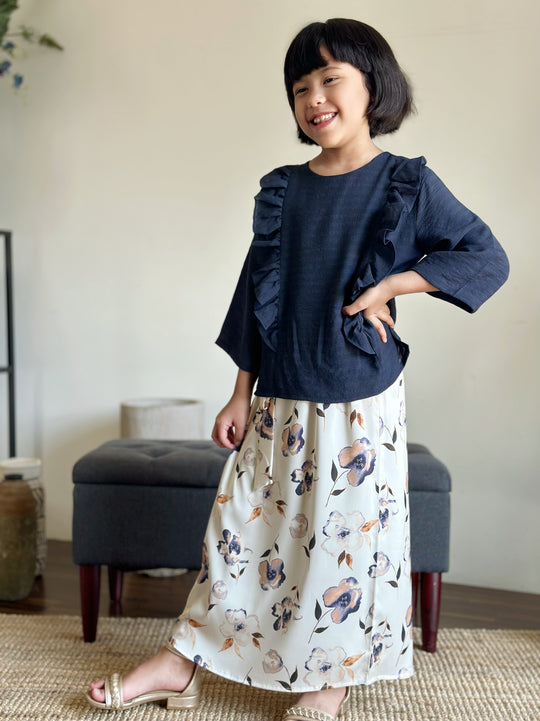 RIANG Frill Blouse & Skirt Set in Midnight Bloom