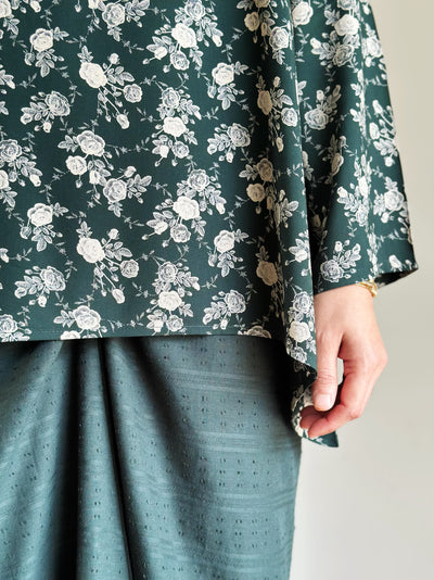 CENDANA Short Kurung Set in Emerald Bloom