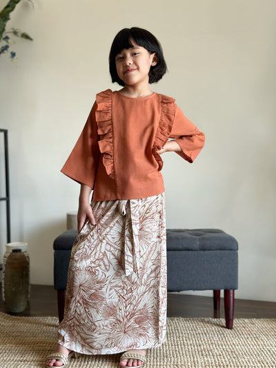 RIANG Frill Blouse & Skirt Set in Cinnamon Lush