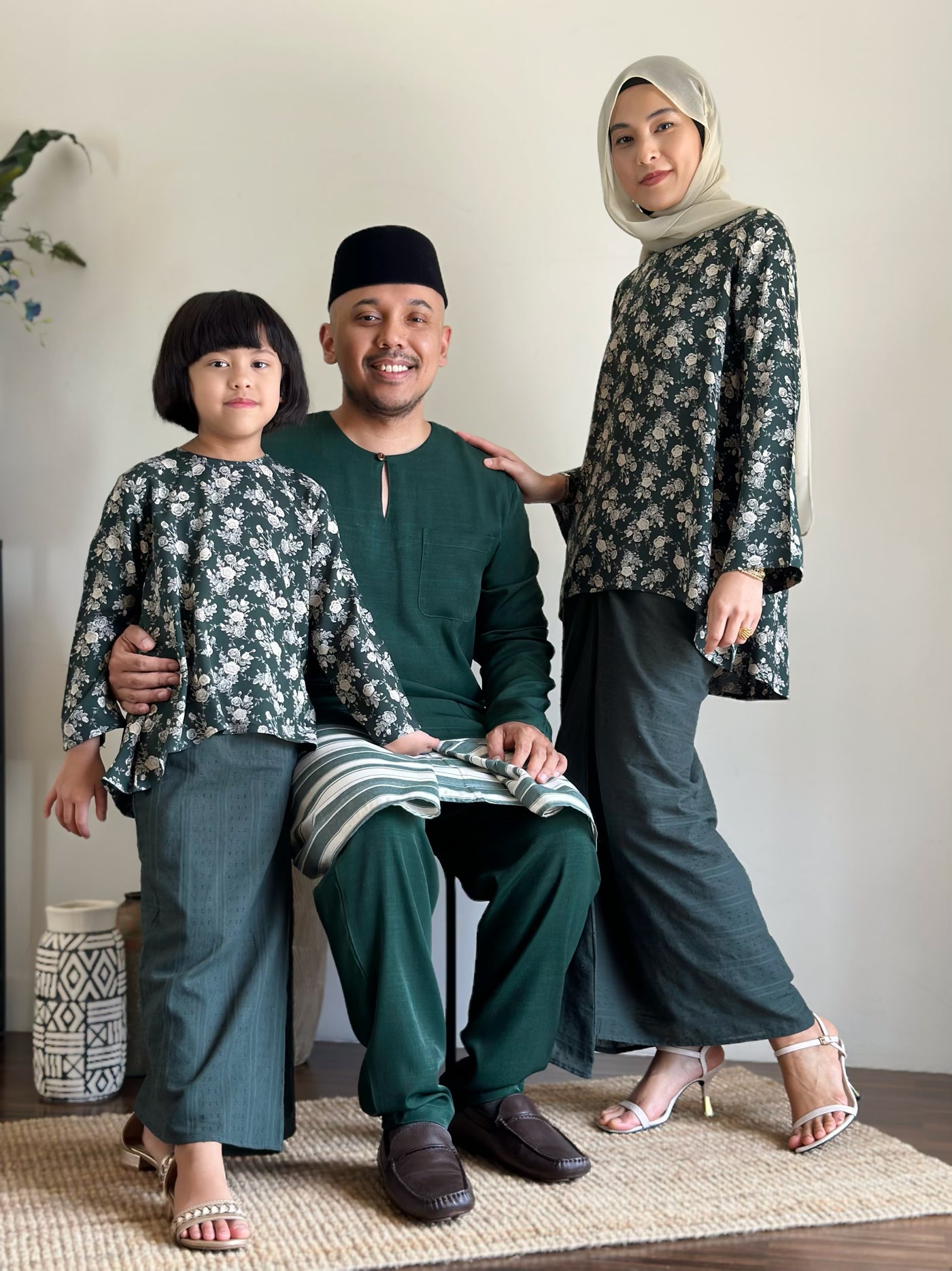 KURNIA Short Kurung Set in Emerald Bloom