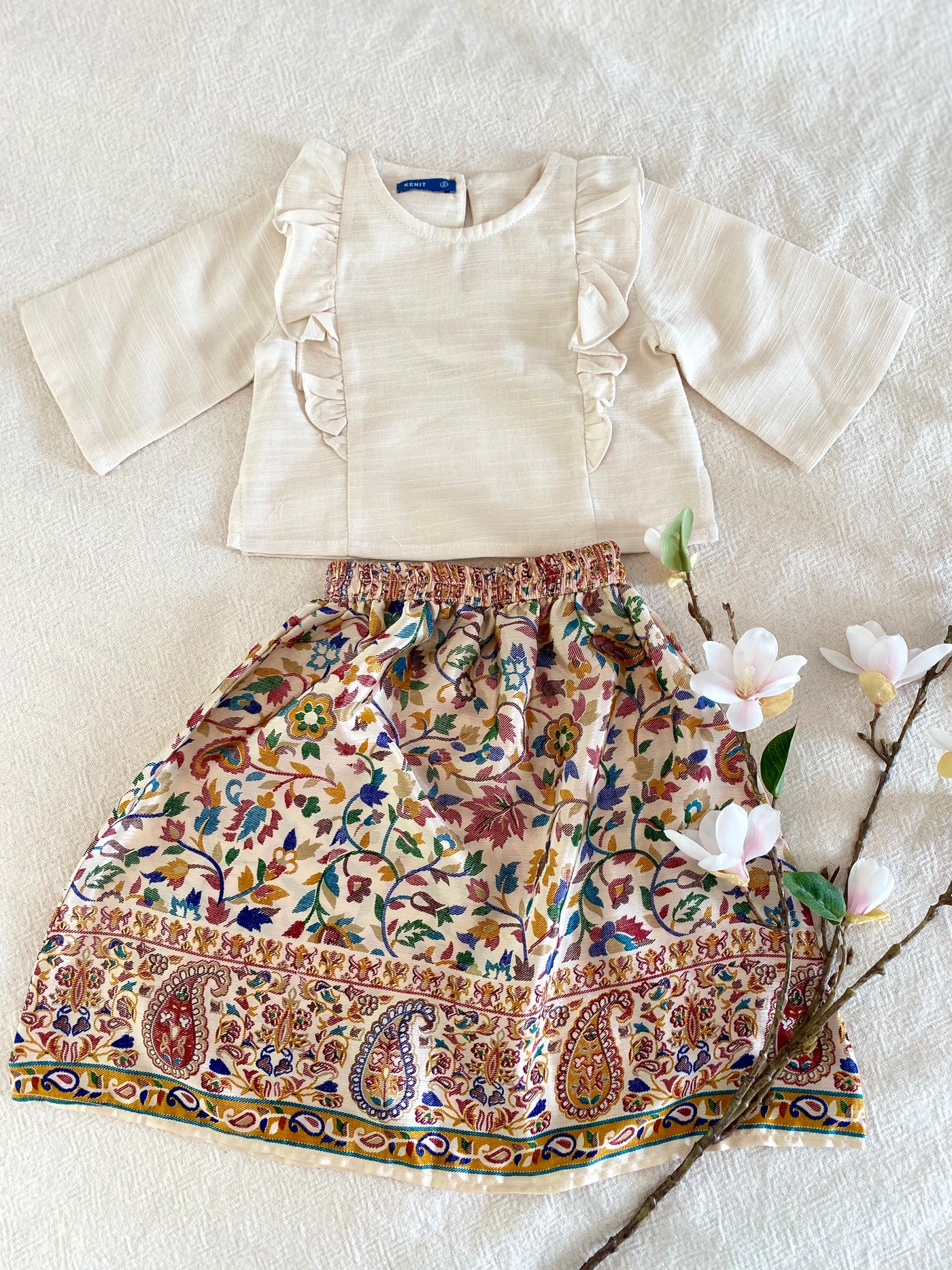 RIANG Frill Blouse & Skirt Set in Vanilla Blossom
