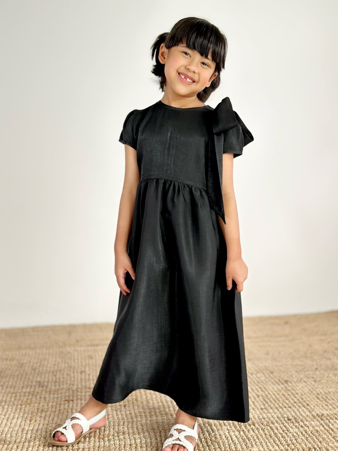 DAISY Shoulder Bow Dress in Jet Black
