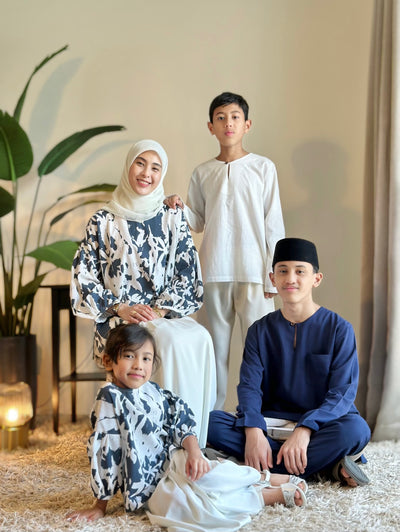 LANTANA Short Kurung Set in Vanilla Azure