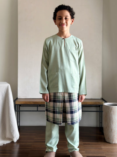AYUB Instant Pelikat Style Samping in Green Plaid