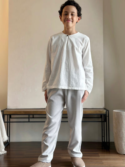 DAMAI Teluk Belanga Kurta in White