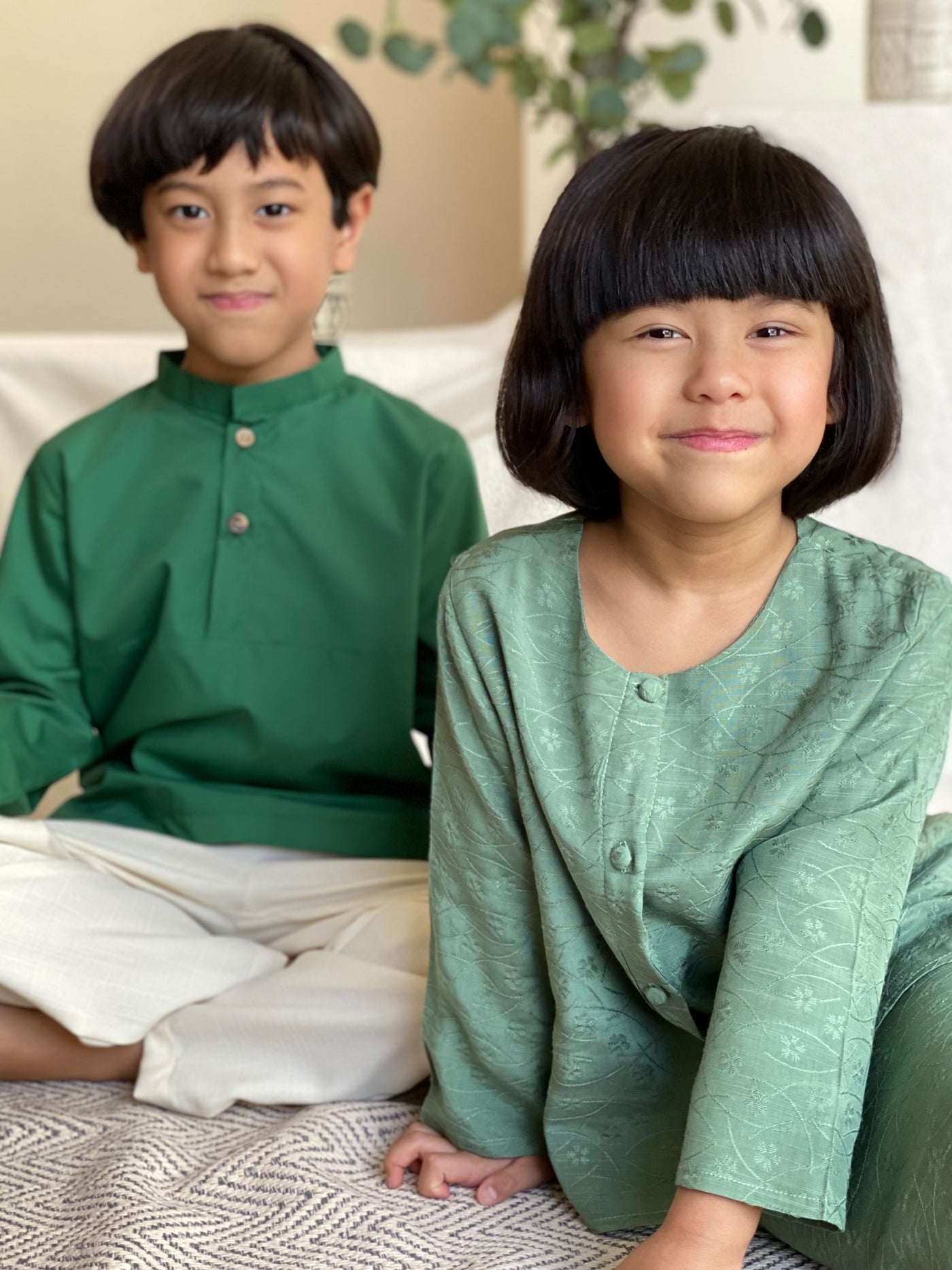 PUTRI Flare Modern Kurung Set in Green