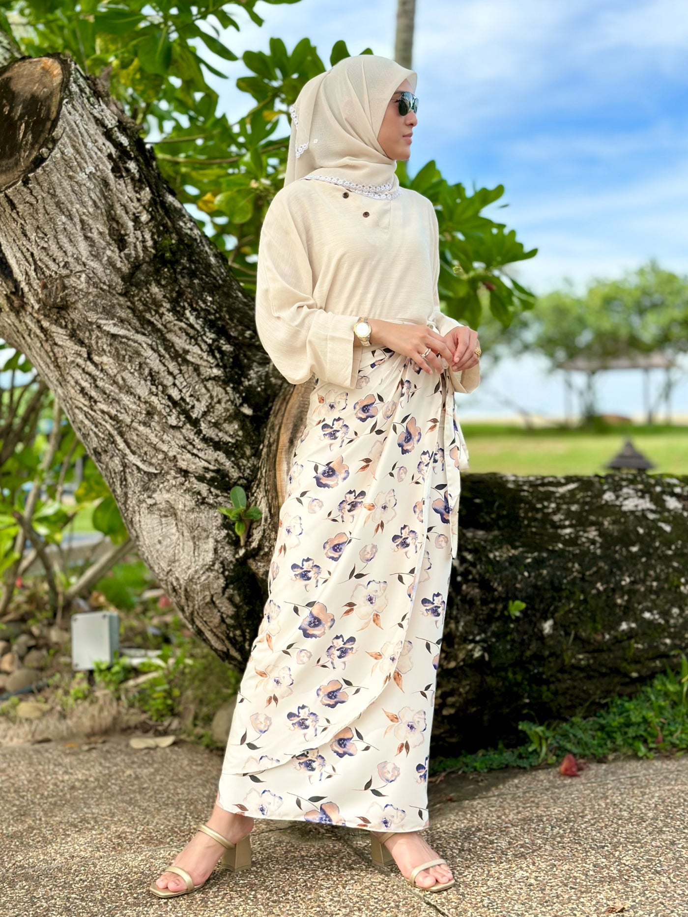 PALOMA Wraparound Pareo in Bloom