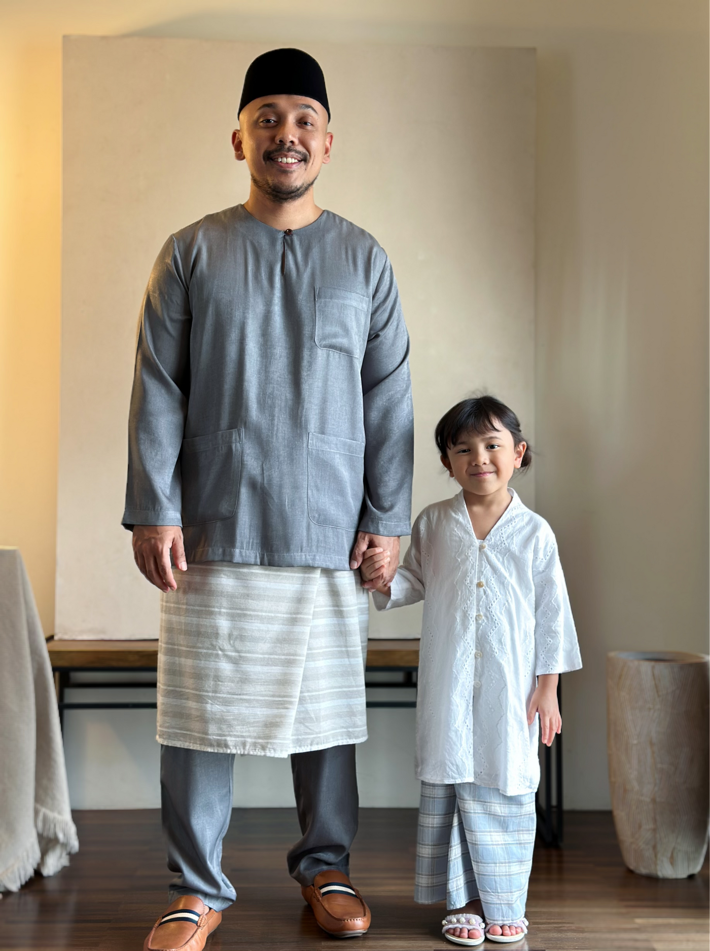 MALIK Teluk Belanga Baju Melayu Set in Pewter