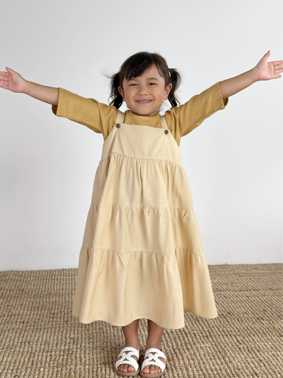 SUMMER Overall Flounce Dress in Parmesan