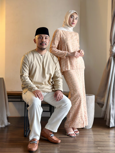 KANDIS Modern Kurung Set in Peach Floral