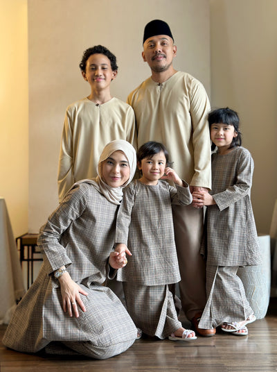 MELATI Kurung Pahang Set in Tartan Checks