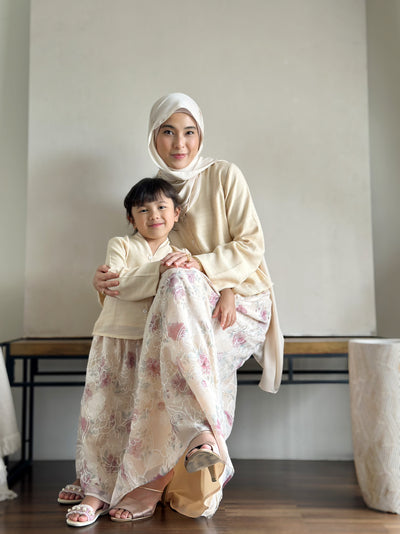 CAMELIA Modern Mini Kebaya Set in Vanilla Rose