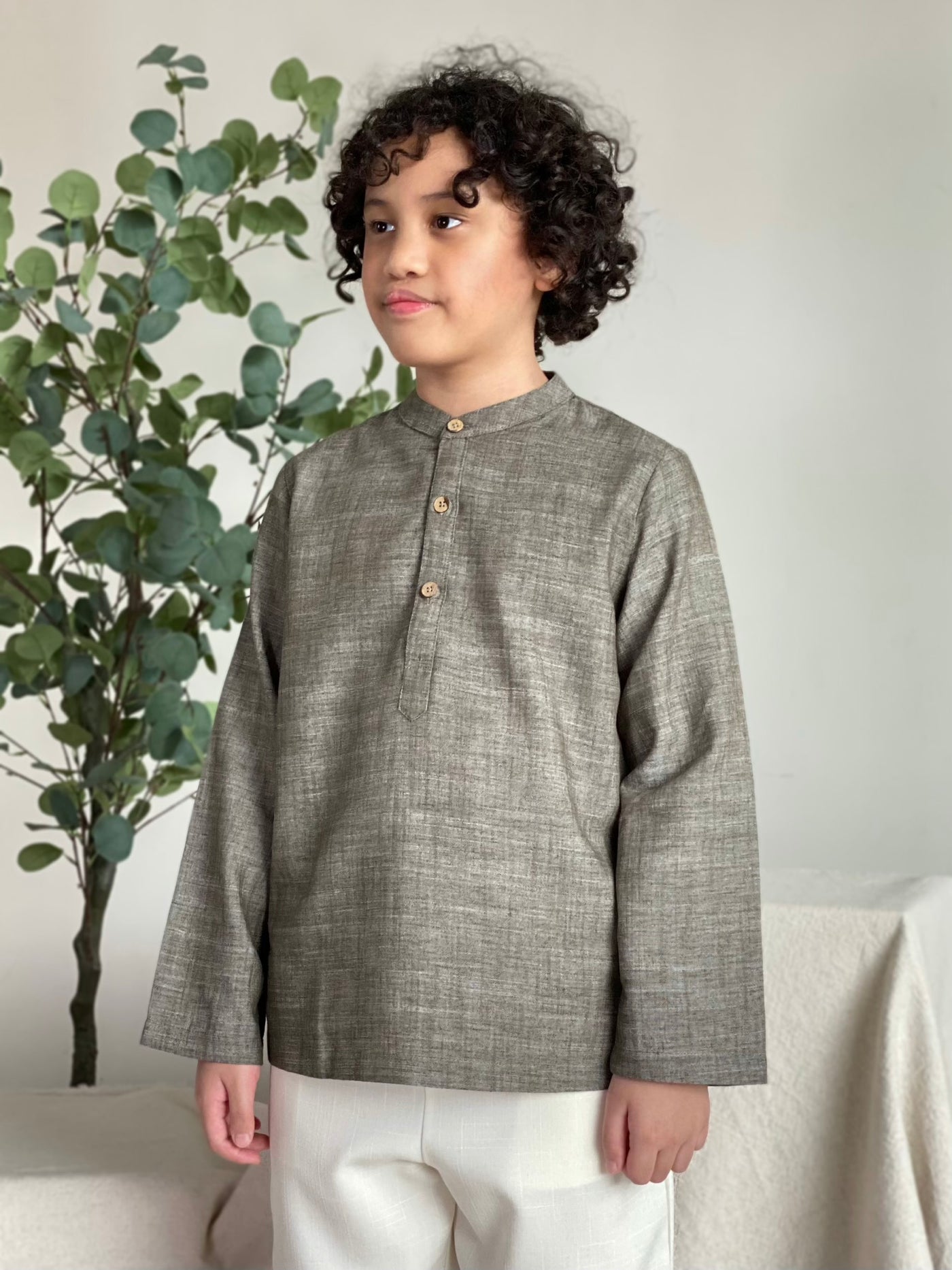 AMAR Kurta in Mud Green