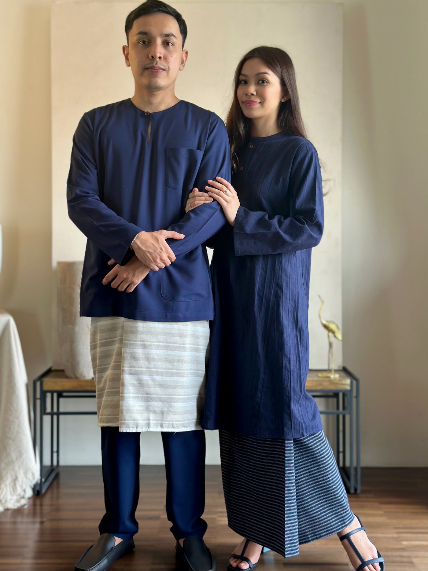 MALIK Teluk Belanga Baju Melayu Set in Navy