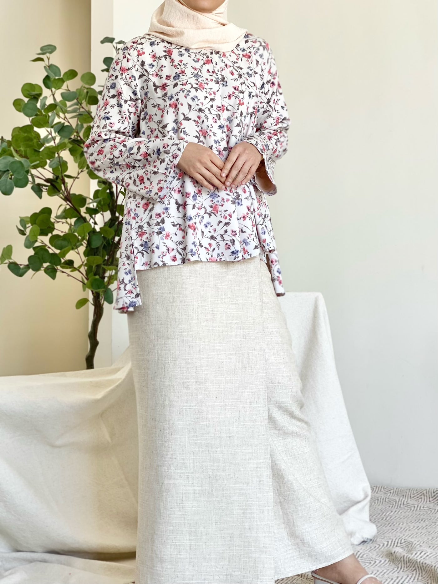 NIRMALA Modern Kurung Set in Beige Floral
