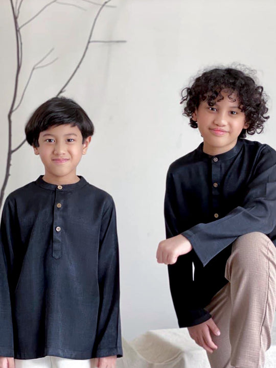 AMAR Kurta in Black