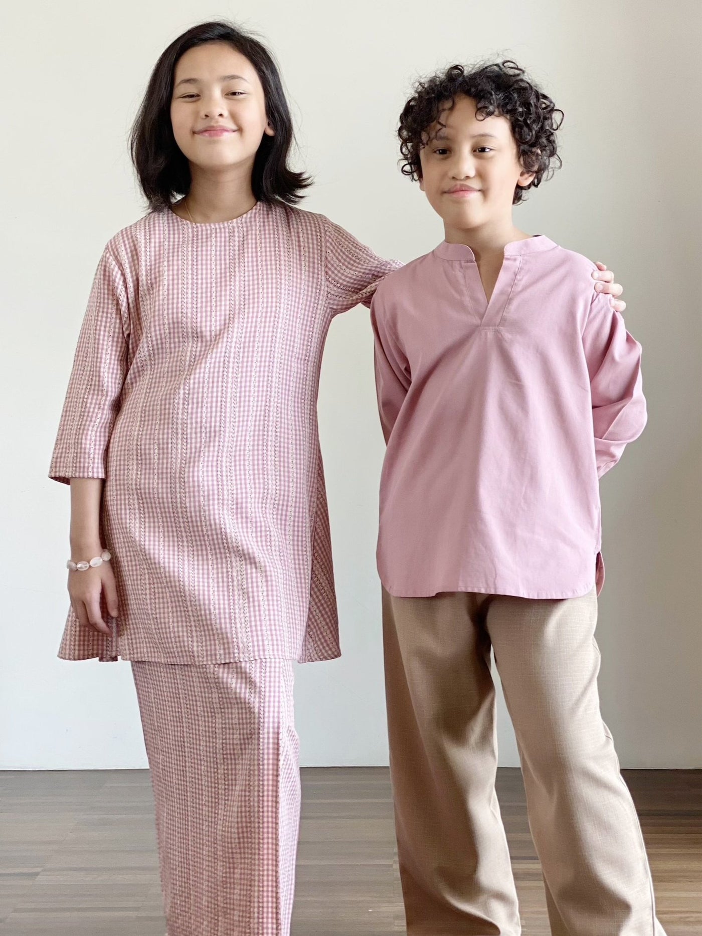 BAYU Unisex Kurta in Blush