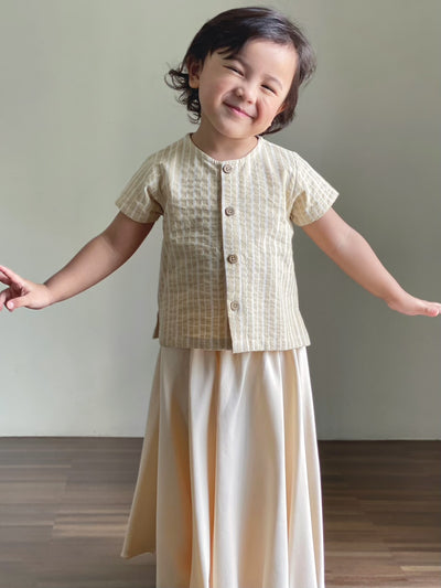 TARI Baby’s Blouse and Circle Skirt Set in Cream