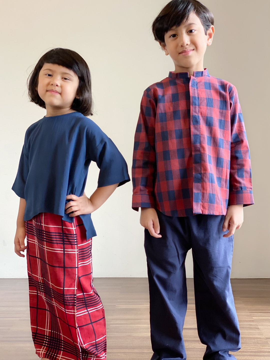 TULUS Unisex Kurta Set in Checks