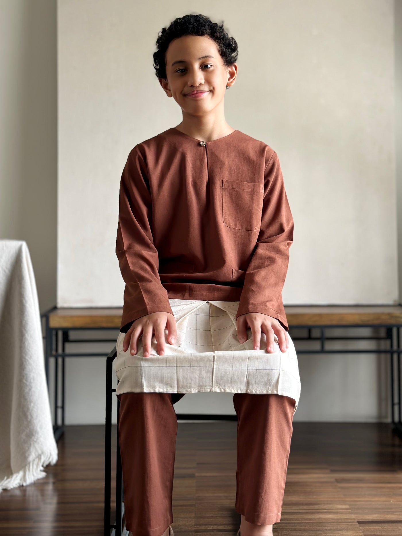 NUH Teluk Belanga Baju Melayu Set in Cocoa