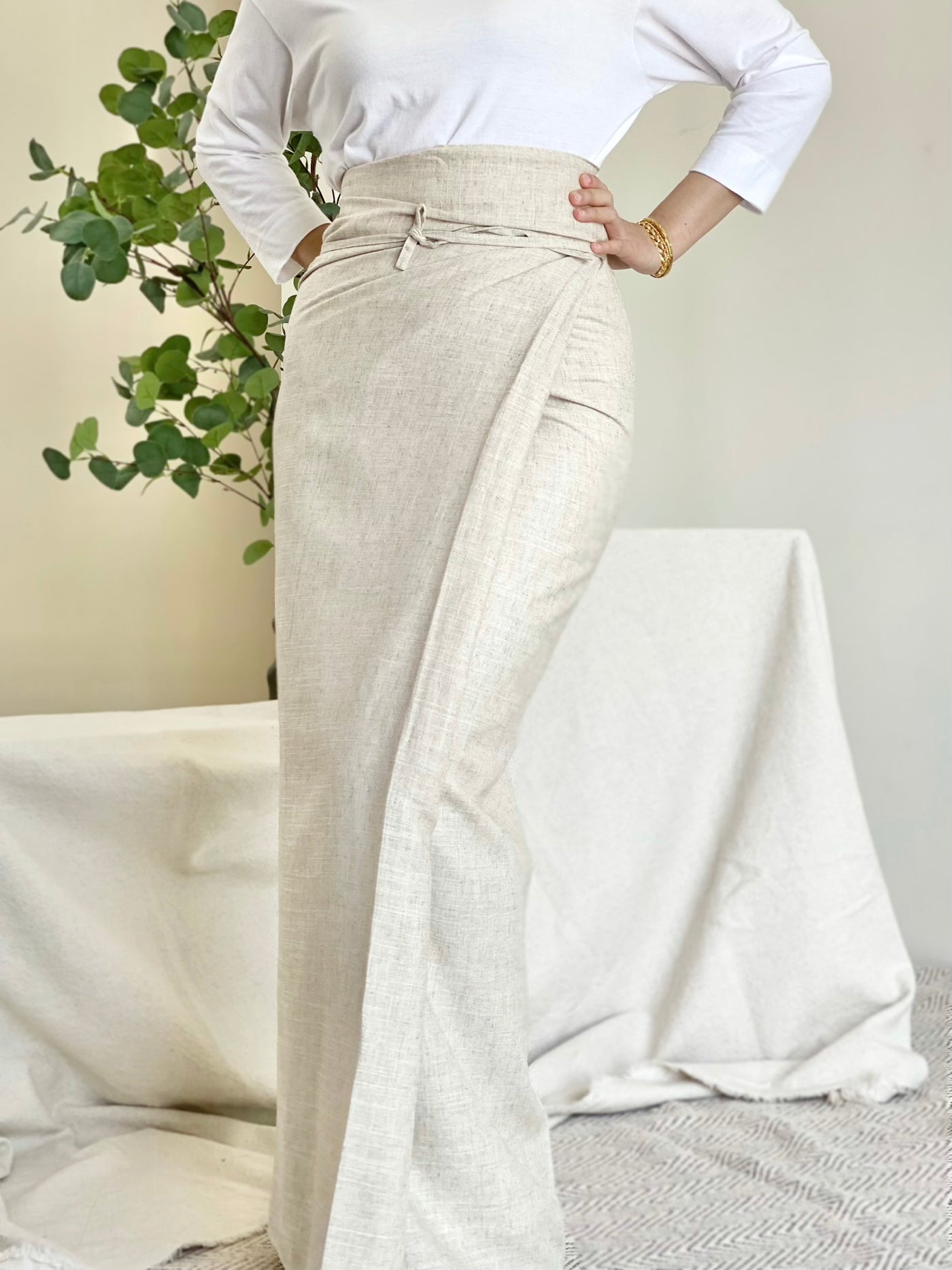 NIRMALA Modern Kurung Set in Beige Floral