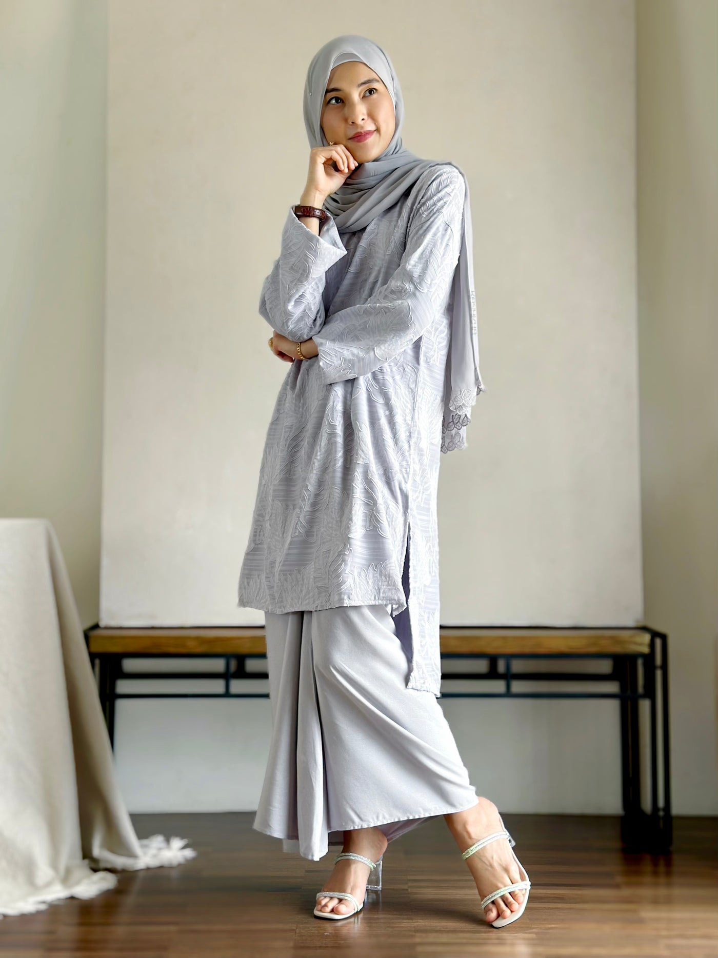 TANJUNG Long Kurung Set in Grey