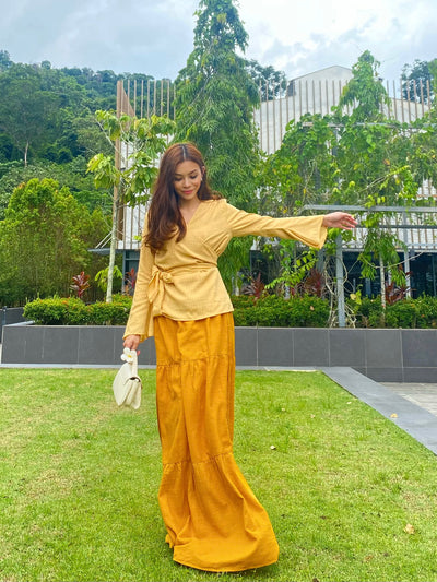 DONNA Wrap Blouse