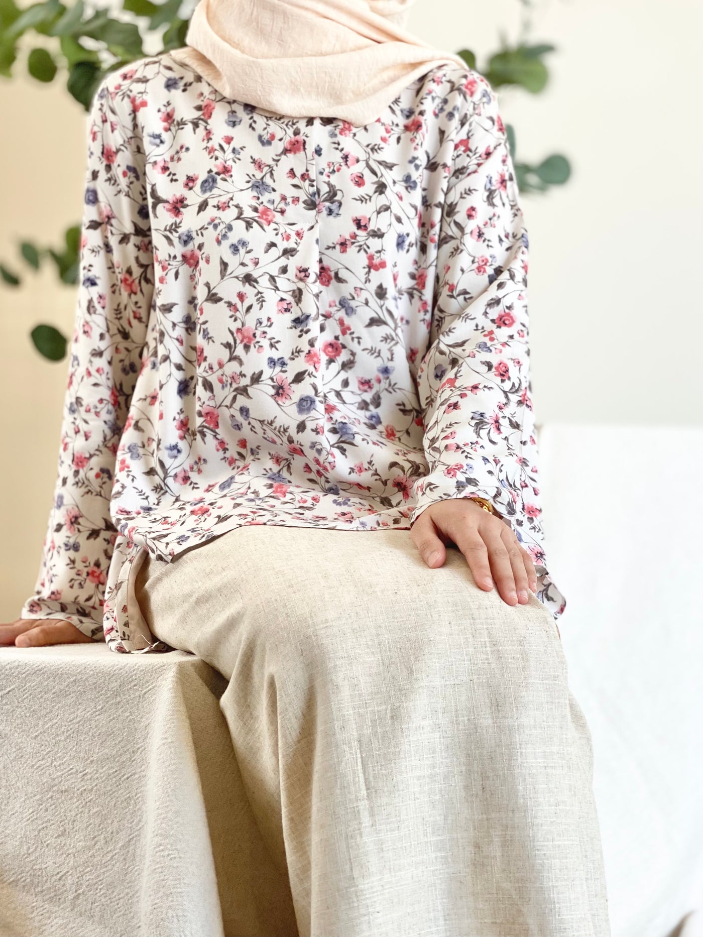 NIRMALA Modern Kurung Set in Beige Floral