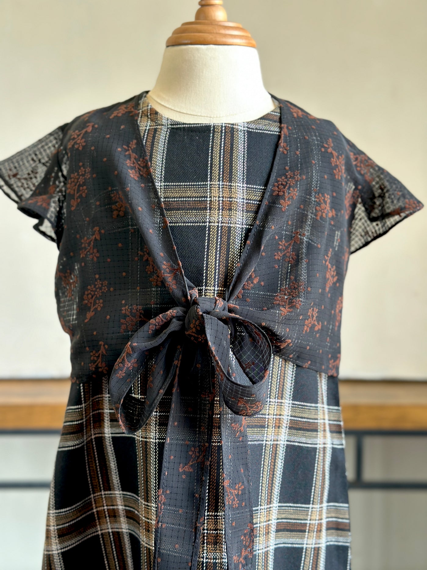 KEMIRI Baby's Dress with Mini Bolero Set in Black Plaid
