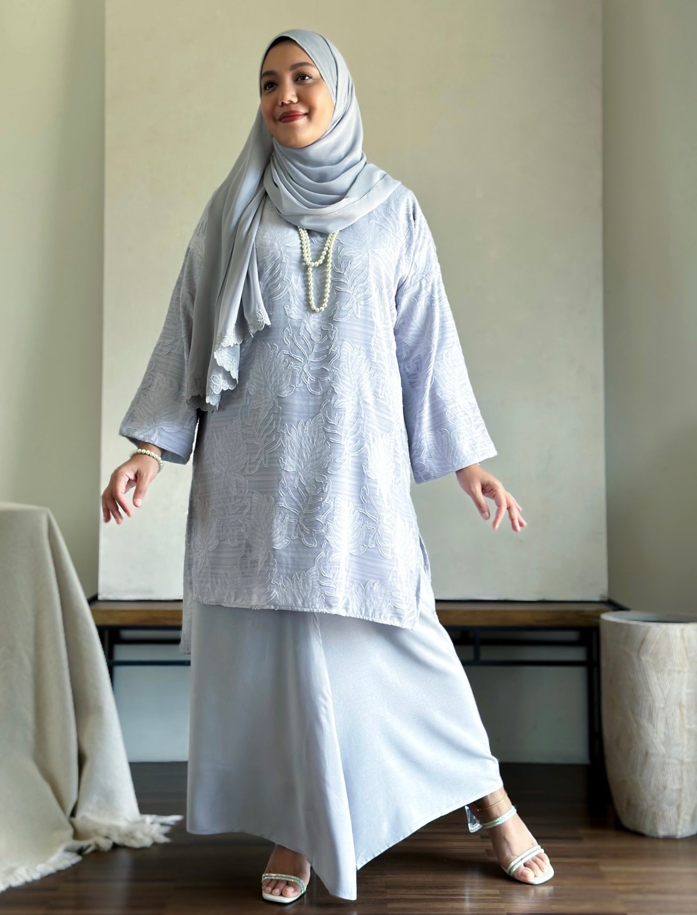 TANJUNG Long Kurung Set in Grey
