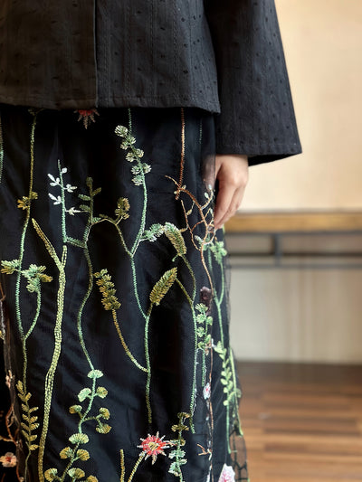 LILY Modern Mini Kebaya Set in Black Bloom