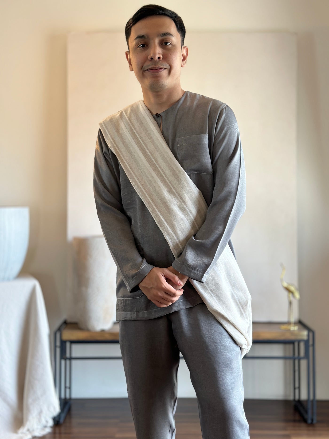 MALIK Teluk Belanga Baju Melayu Set in Pewter