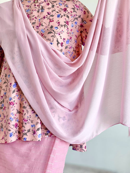 NIRMALA Modern Kurung Set in Pink Floral