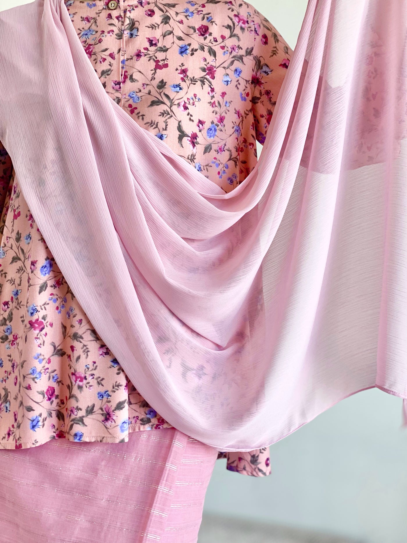 NIRMALA Modern Kurung Set in Pink Floral