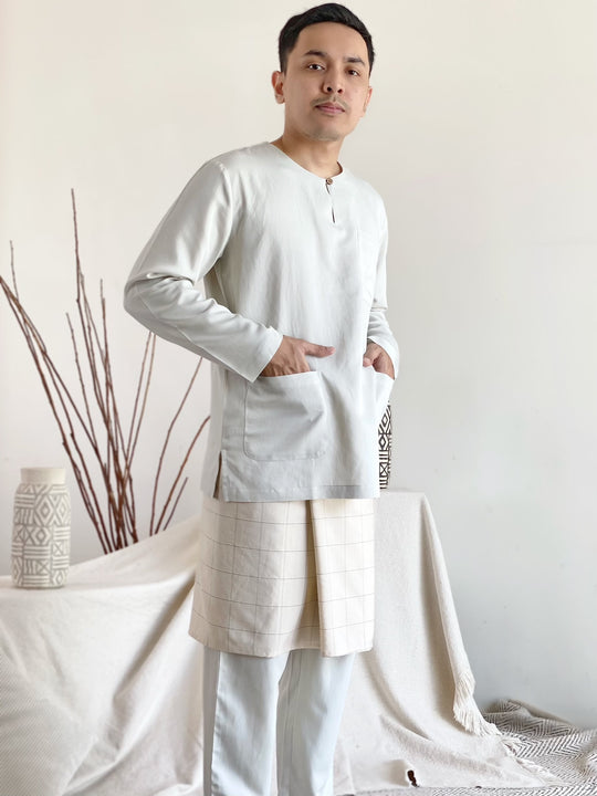 MALIK Teluk Belanga Baju Melayu Set in Honeydew