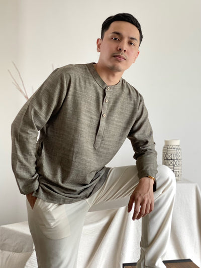 AHMAD Kurta in Mud Green