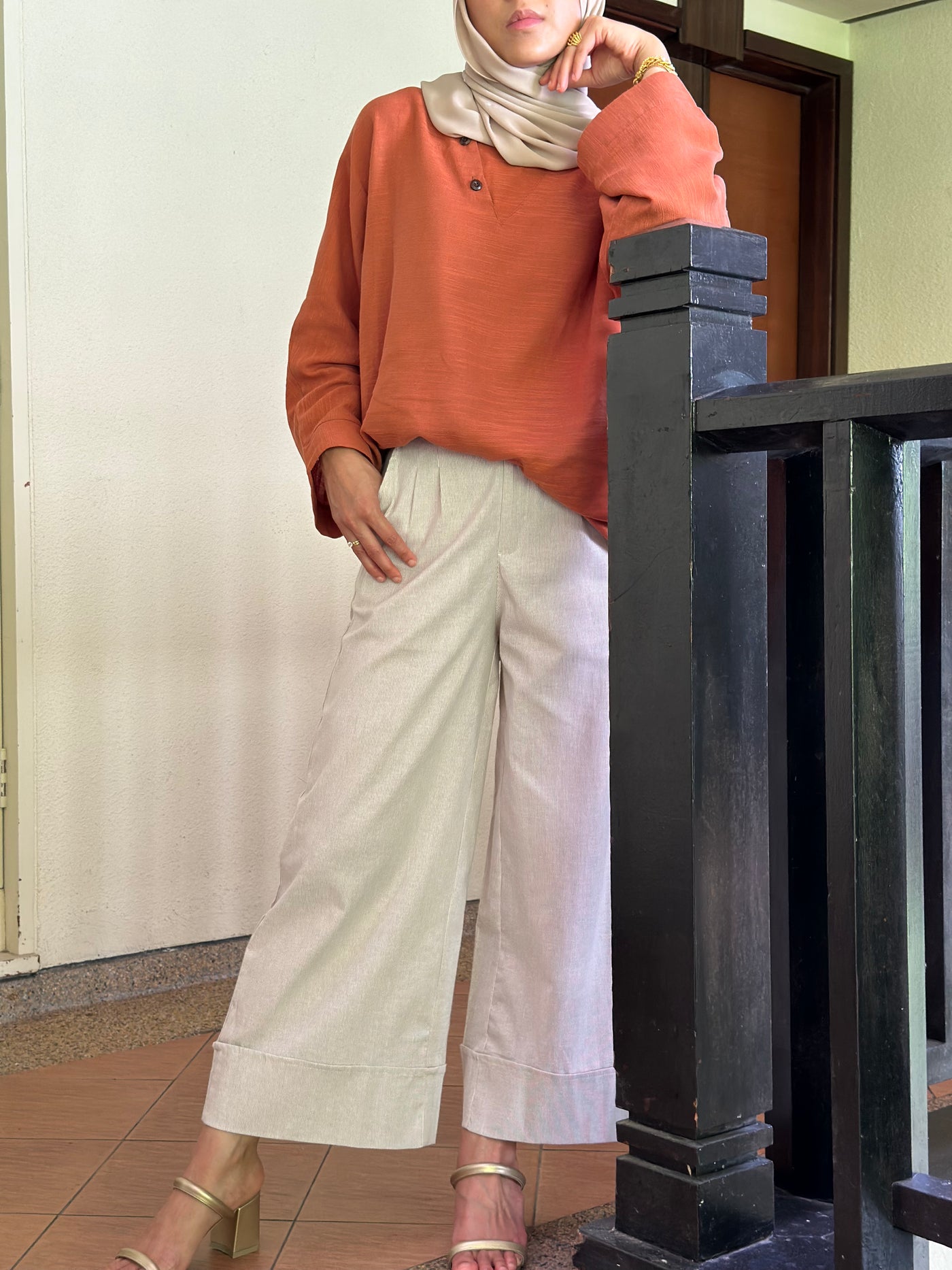AKASIA Linen Blouse in Cinnamon